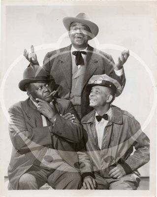 The Amos 'n' Andy Show - A Hilarious Journey Through 1940s Harlem with Fictional Radio Personalities!